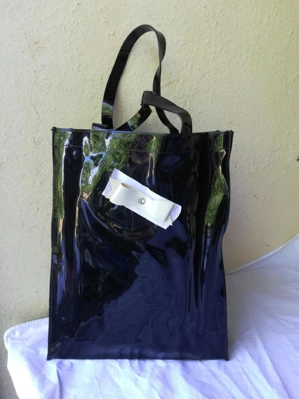 Lote rígido de Bolso tipo tote (o bolsa de playa...) abierta + su Neceser en PVC – photo 14